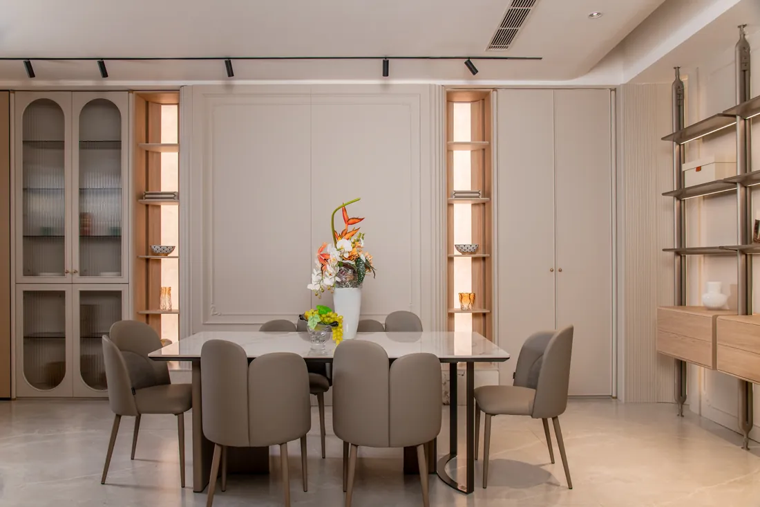 Loose Furniture design by OPPEIN Delhi NCR
