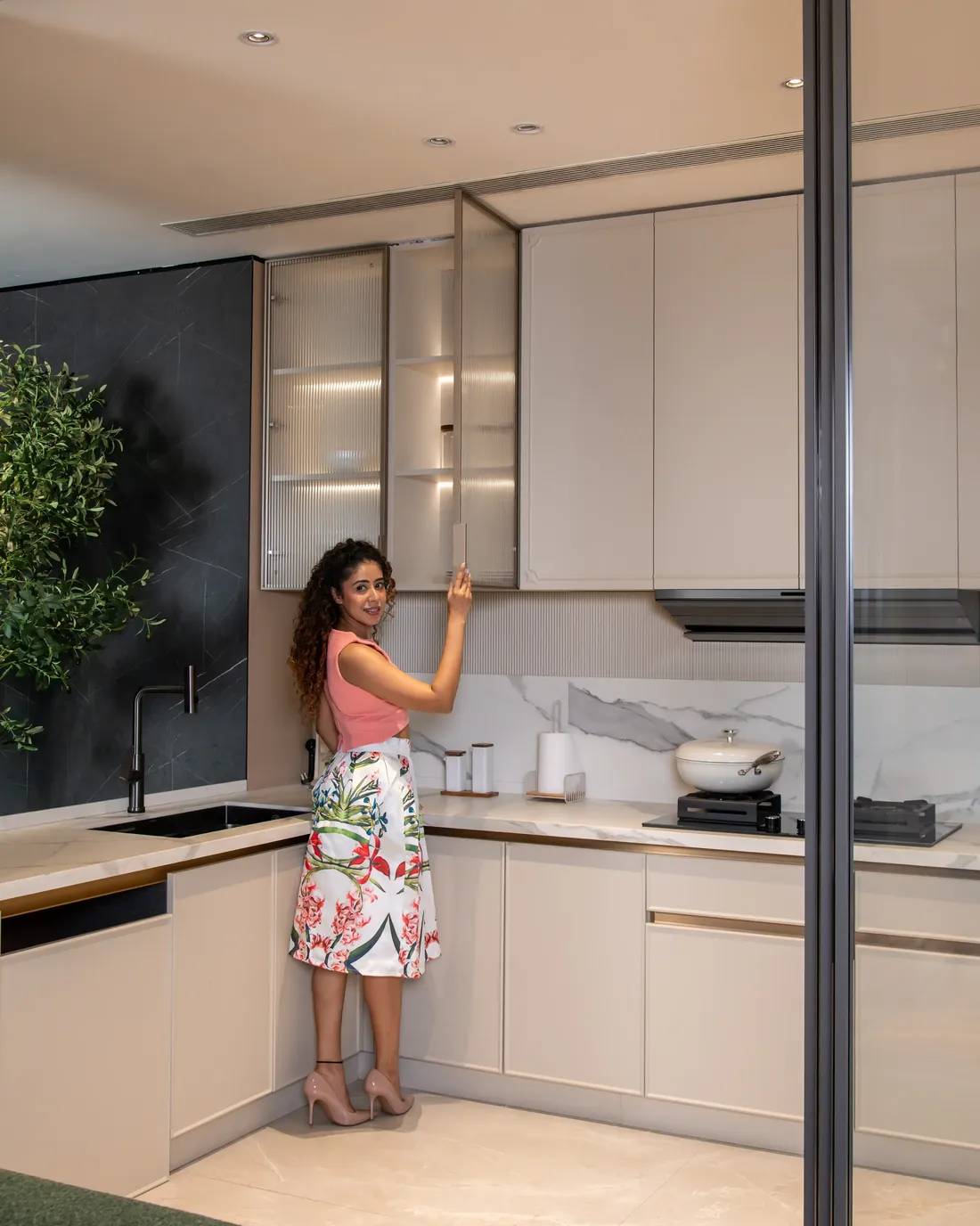 Kitchen design by OPPEIN Delhi NCR